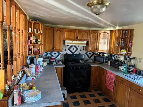 744 E 1275, Wheatfield, IN 46392 photo 5