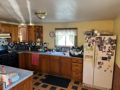 744 E 1275, Wheatfield, IN 46392 photo 6