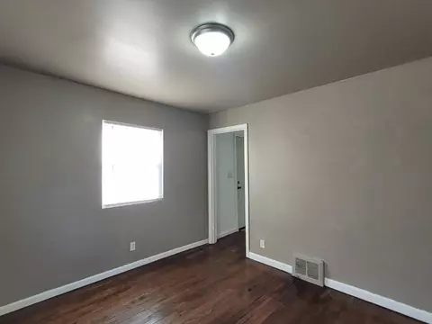 3756 Garfield St, Gary, IN 46408 photo 5