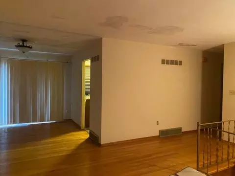 1344 Hanley St, Gary, IN 46406 photo 9