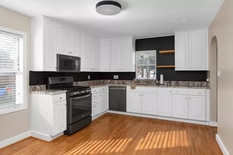 8332 N Howard Ave, Munster, IN 46321 photo 5