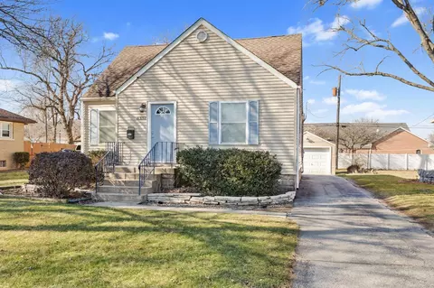 8332 N Howard Ave, Munster, IN 46321 photo 1