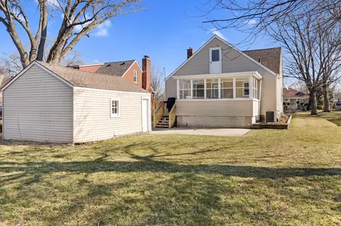 8332 N Howard Ave, Munster, IN 46321 photo 28