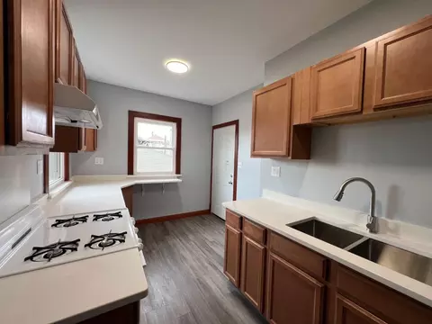 840 Jackson St, Gary, IN 46402 photo 4