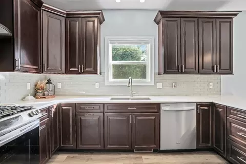 Kitchen - 1141 Butch Dr, Crown Point, IN 46307 photo 1 of 3