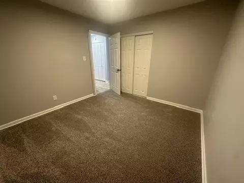 4061 W 20th Pl, Gary, IN 46404 photo 12
