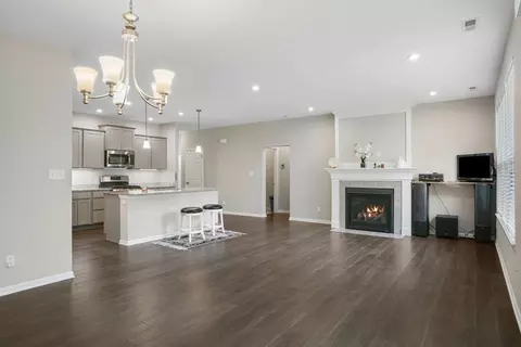 4605 Wayside Ave, Valparaiso, IN 46383 photo 8