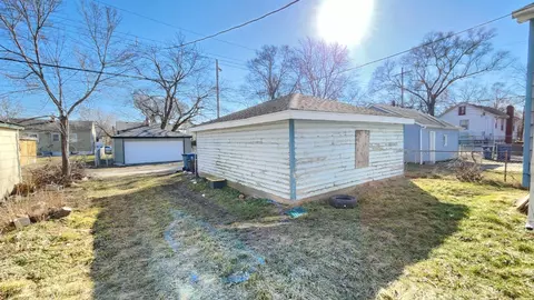 627 Colfax St, Gary, IN 46406 photo 19