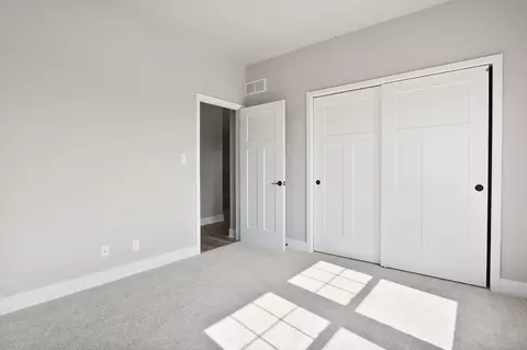 Bedroom - 505 Dayspring Ct, Valparaiso, IN 46385 photo 5 of 5