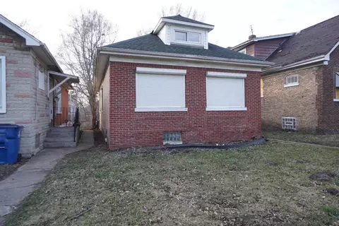 Exterior - 1706 Hayes St, Gary, IN 46404 photo 4 of 27