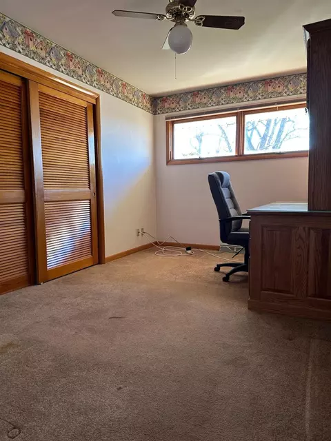 743 N Jay St, Griffith, IN 46319 photo 8