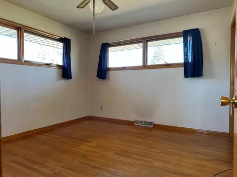 743 N Jay St, Griffith, IN 46319 photo 11
