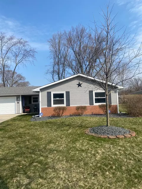 609 214th St, Dyer, IN 46311 photo 1