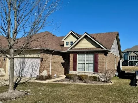 10012 Prairie Knoll Ct, Saint John, IN 46373