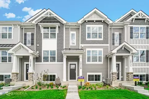 8728 Orchid Dr, Saint John, IN 46373 photo 1