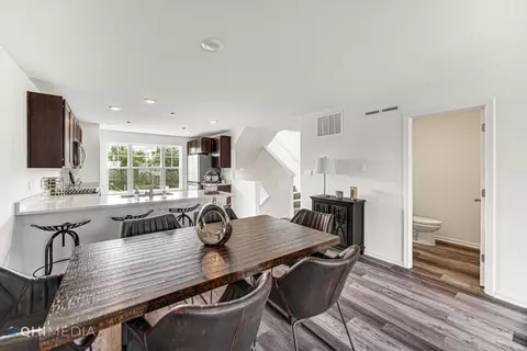 8728 Orchid Dr, Saint John, IN 46373 photo 2
