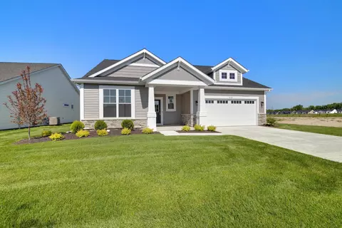 3105 Greenview Dr, Valparaiso, IN 46385 photo 2