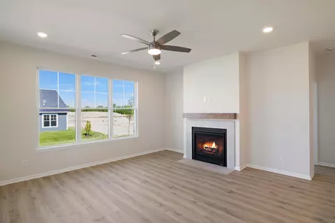 3105 Greenview Dr, Valparaiso, IN 46385 photo 16