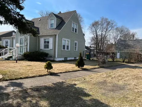 200 Porter St, Gary, IN 46406 photo 3