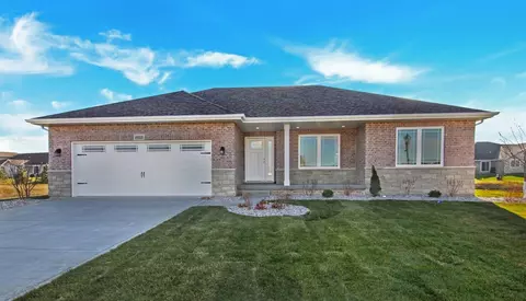 9251 W 106th Pl, Saint John, IN 46373