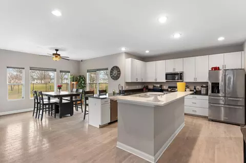 Kitchen - 13180 Taft St, Crown Point, IN 46307 photo 1 of 5