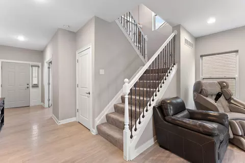 Entry Way - 13180 Taft St, Crown Point, IN 46307 photo 2 of 3