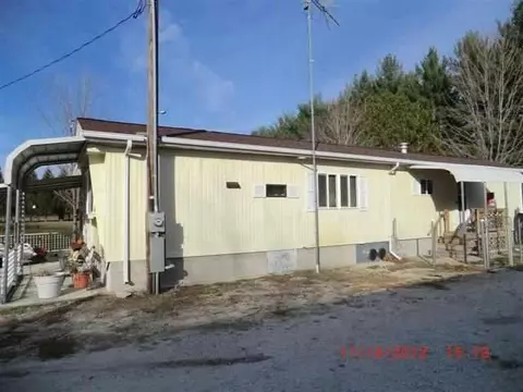 Undisclosed, North Judson, IN 46366 photo 4