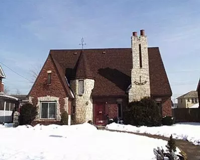 633 Roosevelt St, Gary, IN 46404 photo 1