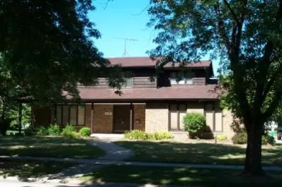9200 Beech Ave, Munster, IN 46321 photo 1