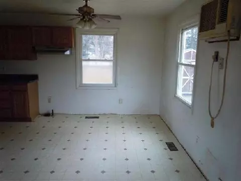 Undisclosed, North Judson, IN 46366 photo 4