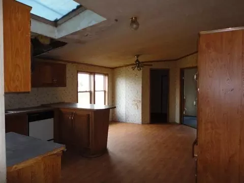 Undisclosed, La Porte, IN 46350 photo 2