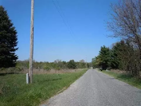 Undisclosed, Walkerton, IN 46574 photo 4