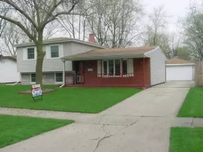 1016 E Ash Pl, Griffith, IN 46319 photo 1