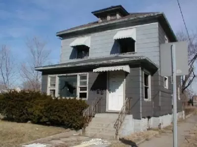 377 Tyler St, Gary, IN 46402 photo 1