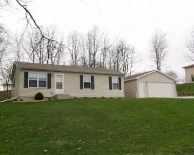 9074 Holmes Ter, De Motte, IN 46310 photo 1