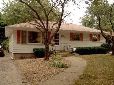 8035 Harrison, Munster, IN 46321 photo 1