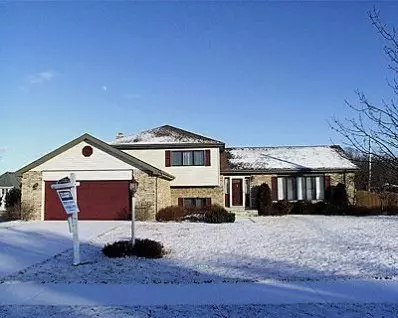 8491 Christopher Dr, Saint John, IN 46373 photo 1