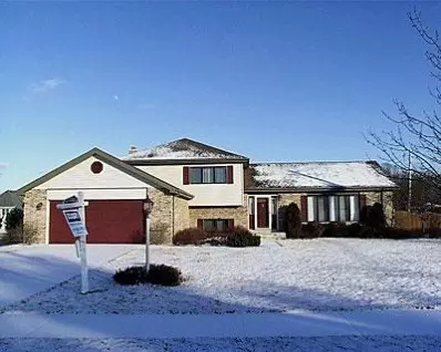 8491 Christopher Dr, Saint John, IN 46373 photo 1
