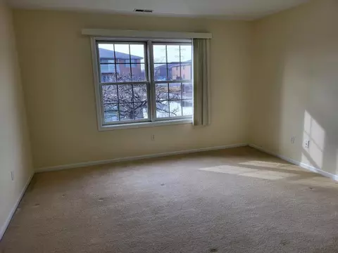 Other - 622 Cambridge Ct #1C, Munster, IN 46321 photo 1 of 7