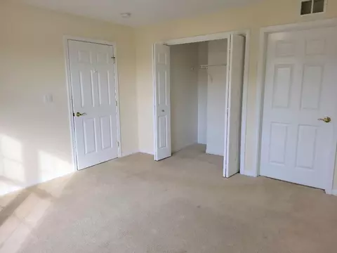 Bedroom - 622 Cambridge Ct #1C, Munster, IN 46321 photo 1 of 2