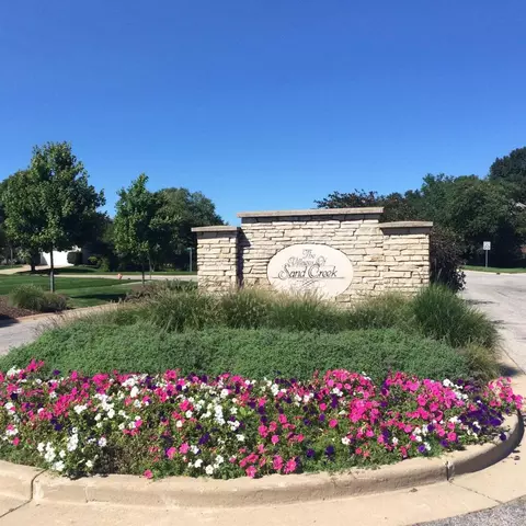 395 Eagle Nest Dr, Chesterton, IN 46304