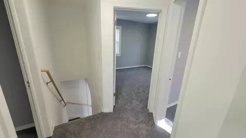548 Carolina St, Gary, IN 46402 photo 9