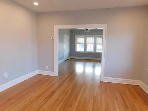401 Hayes St, Gary, IN 46404 photo 10