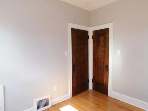 401 Hayes St, Gary, IN 46404 photo 24