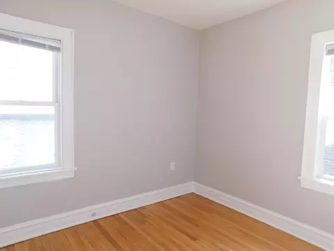 401 Hayes St, Gary, IN 46404 photo 23
