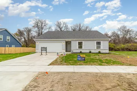 403 Belvoir Rd, Kingsford Heights, IN 46346