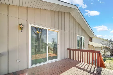 Exterior - 614 Holly Ln, Griffith, IN 46319 photo 7 of 10