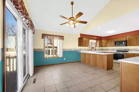 Kitchen - 614 Holly Ln, Griffith, IN 46319 photo 1 of 5