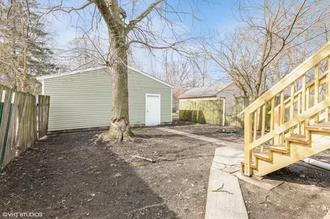 4242 Washington St, Gary, IN 46408 photo 15