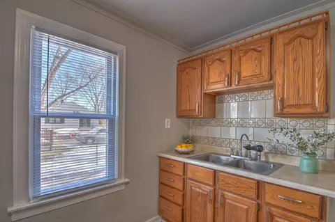 3716 W 48th Pl, Gary, IN 46408 photo 9